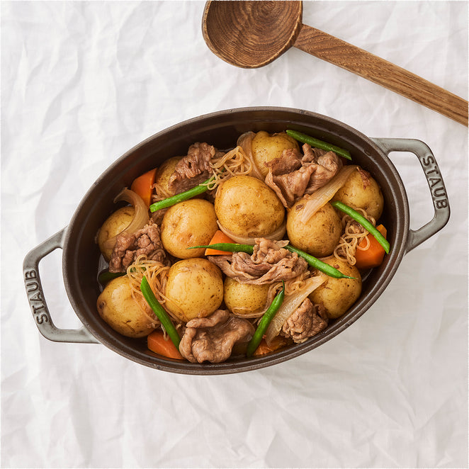 料理写真_肉じゃが